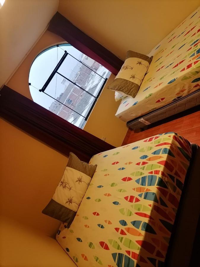 Hospedaje Restaurante El Hombre Puerto Chicama Ngoại thất bức ảnh